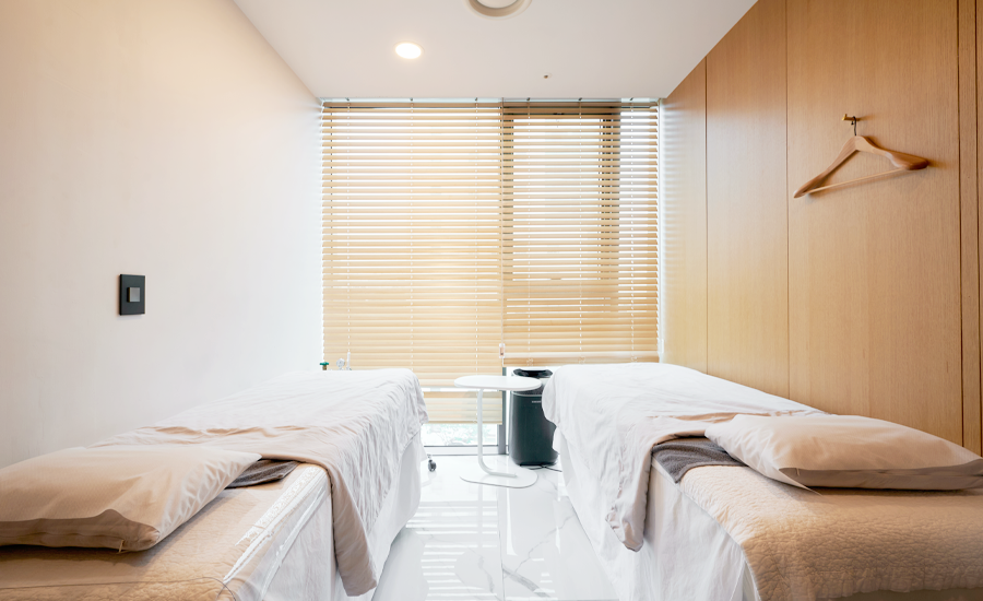 ���׸���